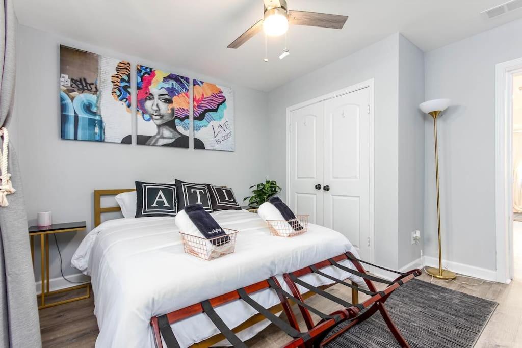 West End Bungalow Perfect To Work, Play, & Escape Atlanta Exterior photo